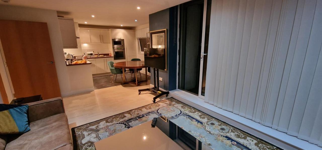 Gallions' Apartments London Luaran gambar